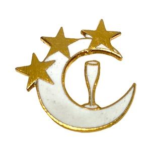 Moon Stars Champagne Pin 🥂